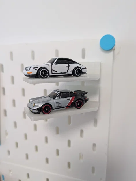 Giá đỡ trưng bày xe mô hình Hot Wheels cho bảng Ikea Skadis - Image 2