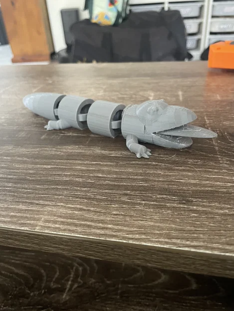 Mô hình thằn lằn lưỡi xanh khớp nối in 3D linh hoạt - Image 2