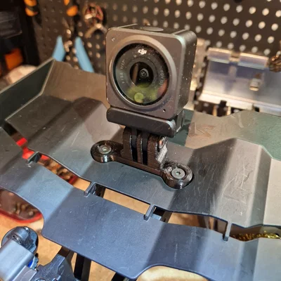 Ngàm gắn GoPro cho xe điều khiển từ xa Traxxas Sledge/Jato
