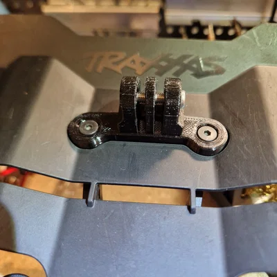 Ngàm gắn GoPro cho xe điều khiển từ xa Traxxas Sledge/Jato