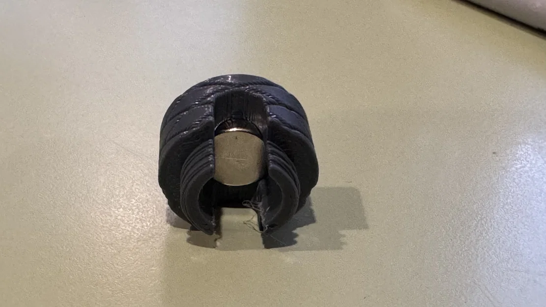 Wire Mount Magnetic – Giá đỡ dây dùng nam châm - Image 1