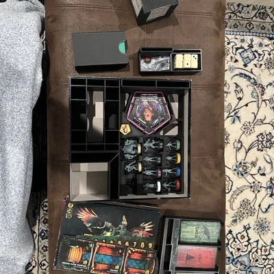 Insert/Organizer cho Betrayal at House on the Hill (3rd Edition)