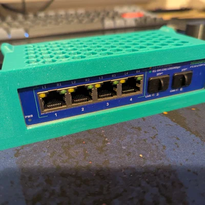 Giá rackmount 10 inch cho Hisource switch (Hi-K0402WS)