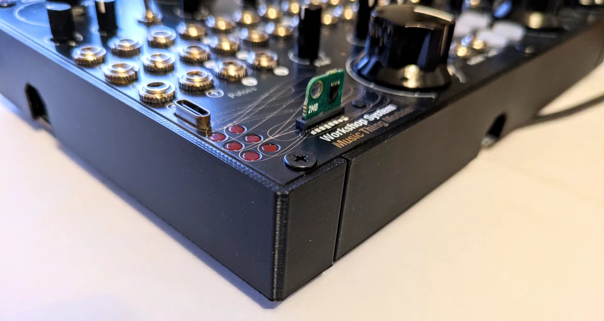 Bumper bảo vệ cạnh cho Music Thing Modular Workshop System (In 3D) - Image 1