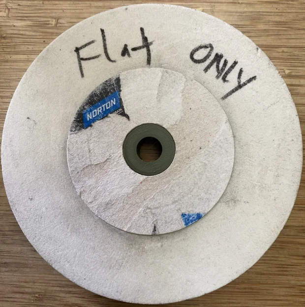 Bạc lót đá mài Norton lỗ 1" sang trục 1/2" (Grinding Wheel Insert) - Image 1
