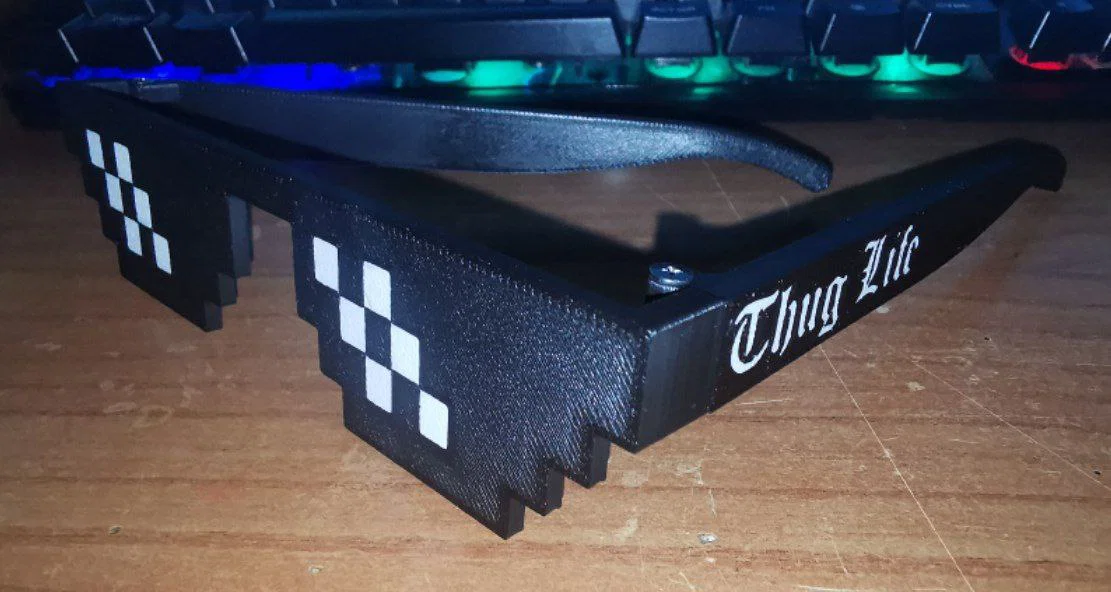 Mô hình in 3D mắt kính Thug Life phong cách pixel độc đáo - Image 1