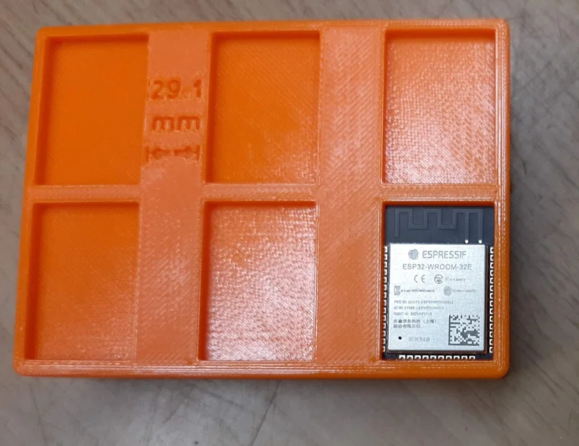 Khay giữ module ESP32 cho máy Neoden YY1 (In 3D tiện lợi) - Image 3