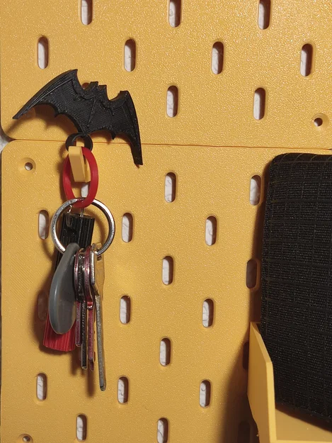 Móc khóa Grappling Hook của Batwoman - Image 1