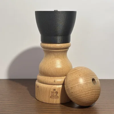Phễu châm muối/tiêu cho cối xay Peugeot Paris (Peugeot Paris Pepper/Salt Mill Funnel)