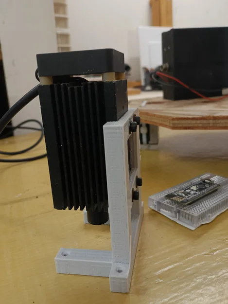 Khung Gá Đứng Module Laser (Laser Module Vertical Holder) In 3D - Image 1