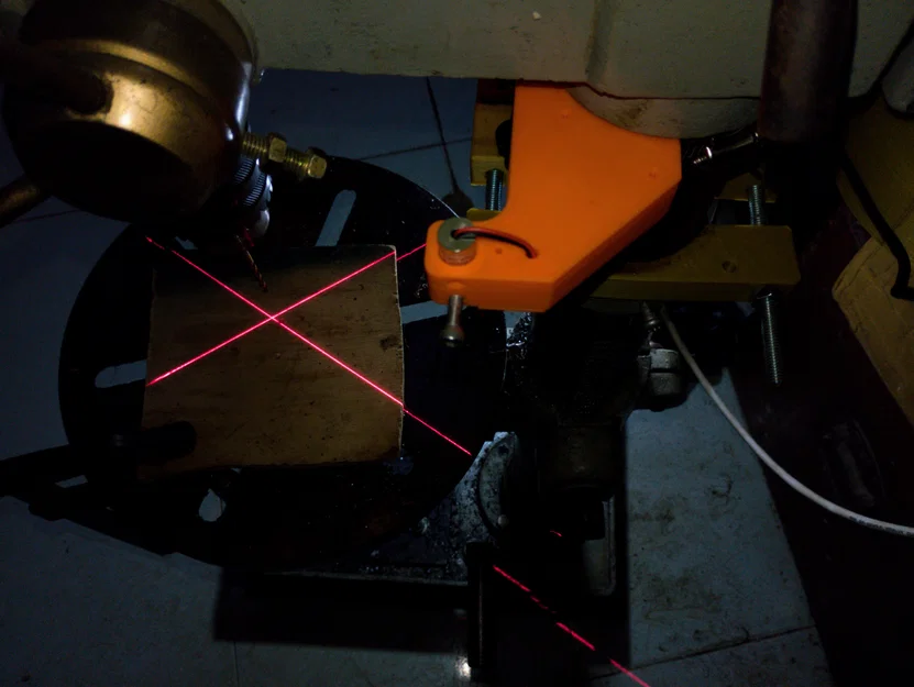 Bộ dẫn hướng laser/crosshair cho máy khoan bàn (Drill Press) - Image 4