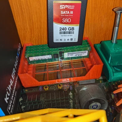 Khay lưu trữ RAM 10 khe cắm (10 Slot DIMM Tray) - Gọn gàng, tiết kiệm