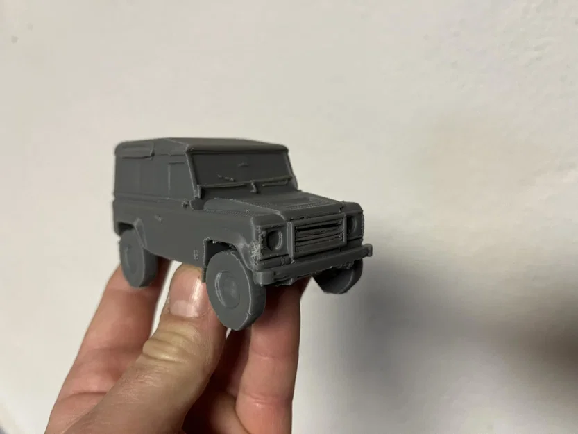Miniature Land Rover Defender (mô hình thu nhỏ) - Image 1