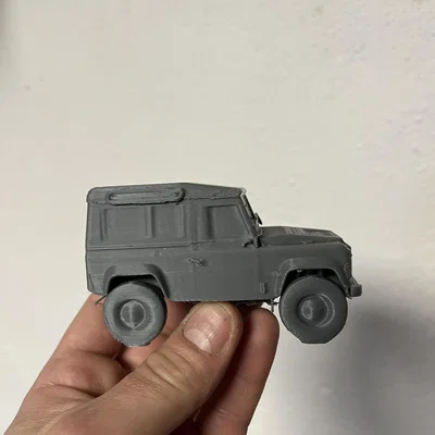 Miniature Land Rover Defender (mô hình thu nhỏ)