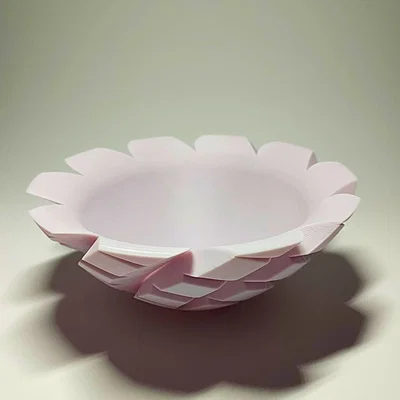 PETALFOLD – Tô Petalfold lấy cảm hứng cánh hoa