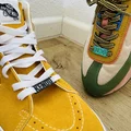 Charms/hạt gắn dây giày KENDU và APU (lace sneaker charms/beads) - Thumbnail 1