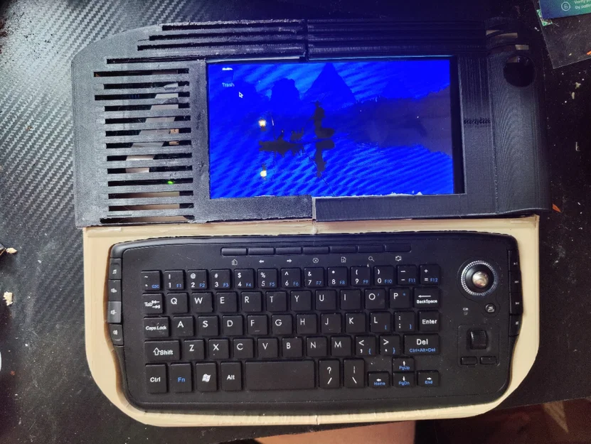 The StoreyDeck: Một RasPi Cyberdeck - Image 1