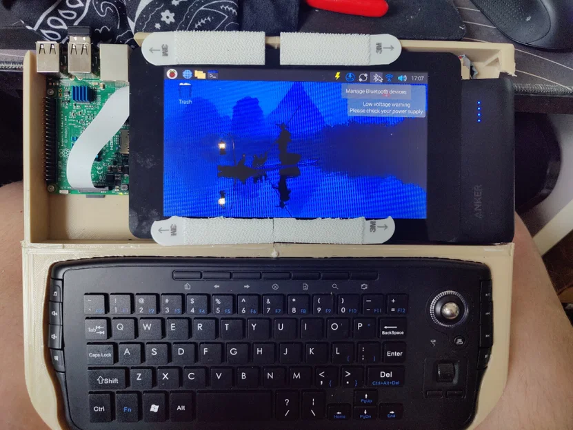 The StoreyDeck: Một RasPi Cyberdeck - Image 2