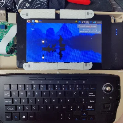 The StoreyDeck: Một RasPi Cyberdeck