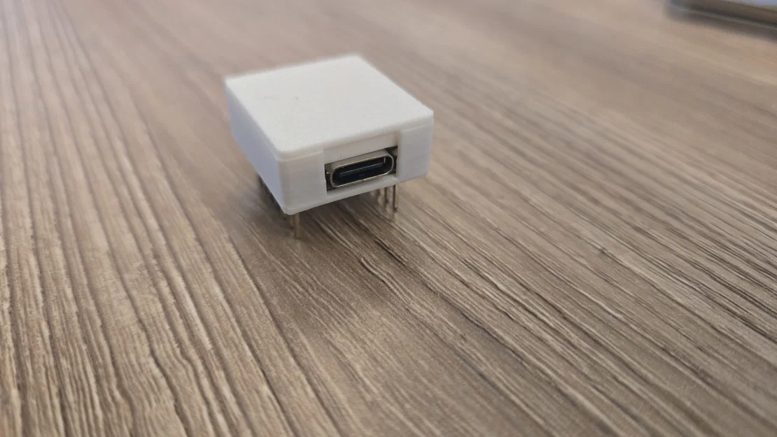 Vỏ bảo vệ SEED XIAO siêu nhỏ gọn cho chân cắm hàn (Soldered Pins) - Image 2