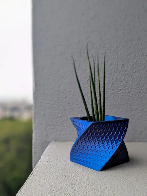 Vase_04 – Bình hoa hiện đại tối giản họa tiết kim cương - Image 2