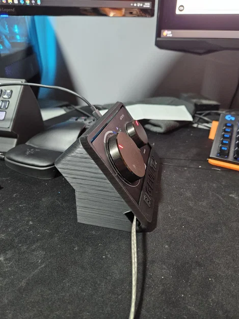 Đế/giá đỡ Astro MixAmp (dock/stand) - Image 6