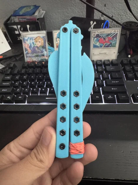 Miku Blade Remix - Phụ kiện Balisong trainer in 3D độc lạ - Image 1