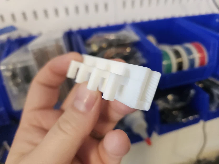 Ngàm gắn thùng U-Line lên Skadis (Skadis to U-Line Bin Mount) - Image 2