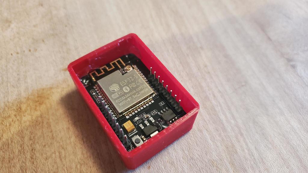 Vỏ ESP32 Cam snap-fit cho pin headers - Image 2