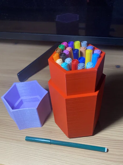 Hộp Đựng Bút Màu Hình Lục Giác In 3D Gọn Gàng Tiện Dụng - Image 1