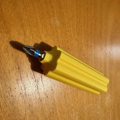 Tay cầm tua vít cho mũi 1/4" Bits