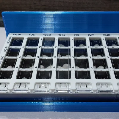 Khay đựng hộp thuốc 3D (PillBox Holder) giúp sắp xếp gọn gàng