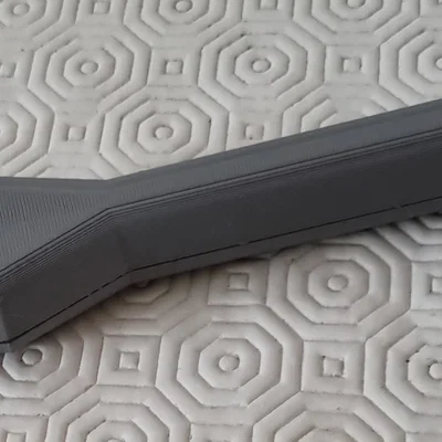 Kunai an toàn cho trẻ em (hoặc ít nhất là thân thiện hơn)