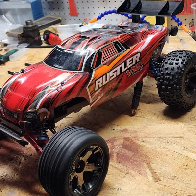 Cánh (Wing) Traxxas Rustler VXL 2WD