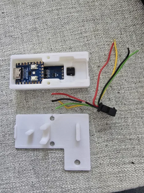 Hộp gắn RP2040, OLED và i2c mount - Image 2