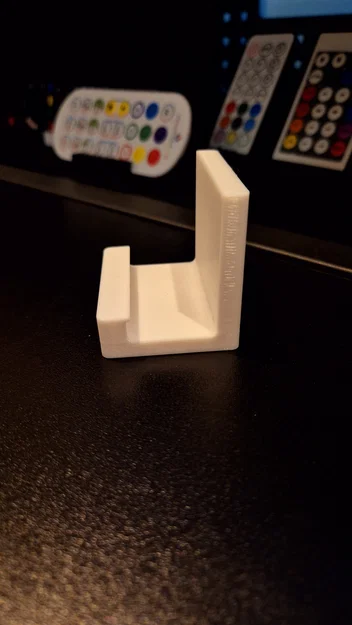 Đế để remote 3D - Giải pháp sắp xếp điều khiển gọn gàng tại nhà - Image 3