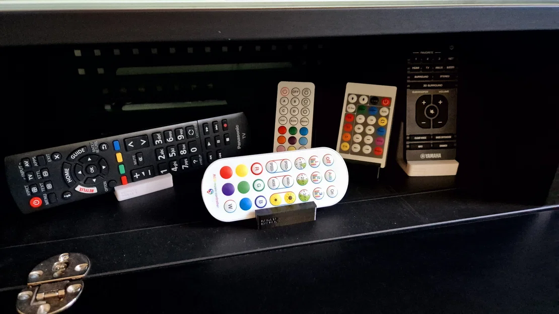 Đế để remote 3D - Giải pháp sắp xếp điều khiển gọn gàng tại nhà - Image 4