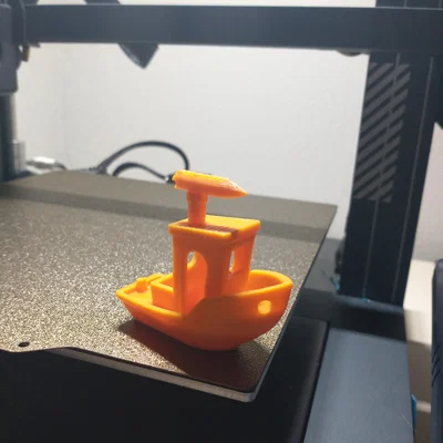 Mô hình tên lửa gắn trên tàu Benchy Rocket độc đáo