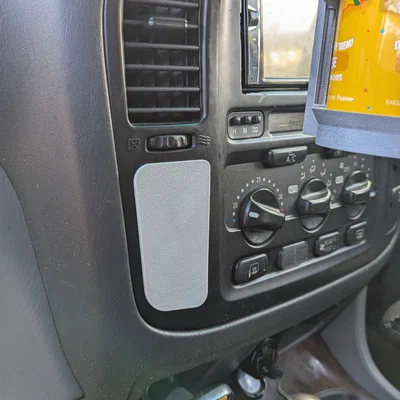 Miếng bịt công tắc trống Landcruiser 100 LC100 cho viền cụm sưởi