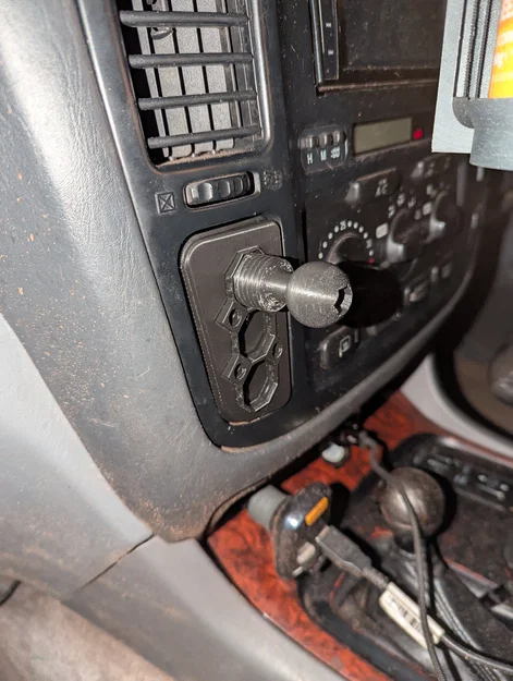 Giá đỡ Multiboard cho Landcruiser 100 gắn cạnh cụm điều khiển máy lạnh - Image 2