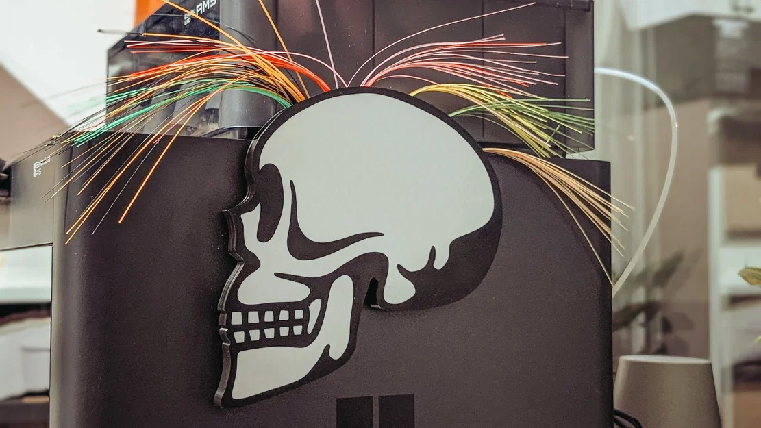 Skull Mohawk từ các sợi purge line - Image 4