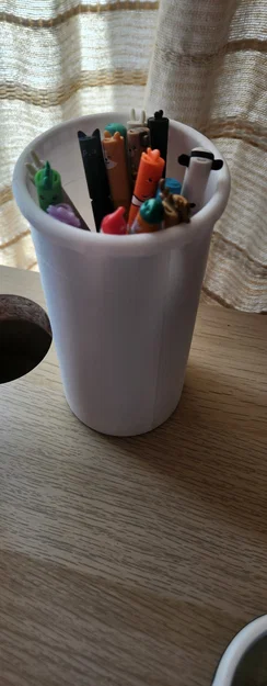 Khay cắm bút in 3D lắp âm mặt bàn tiện lợi, gọn gàng - Image 1