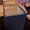 Hộp lưu 20 thẻ TCG PAS/graded có nắp trượt (PAS/Graded TCG card storage with lid, 20!) - Thumbnail 1