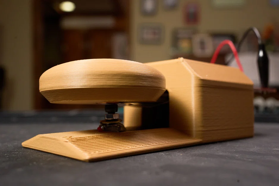 Telegraph Key – phím điện báo tập Morse code - Image 1