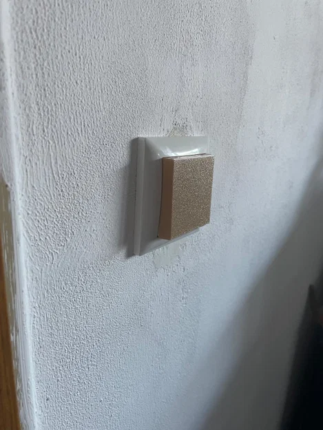Nắp che thermostat phòng âm tường - Image 1