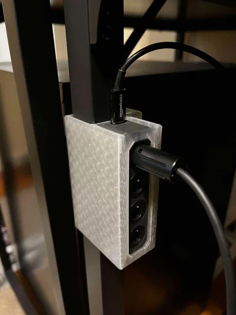 Giá gắn chân bàn cho Lossless Adapter (GameCube) – Lossless Adapter Desk Leg Mount - Image 1
