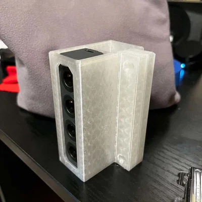 Giá gắn chân bàn cho Lossless Adapter (GameCube) – Lossless Adapter Desk Leg Mount