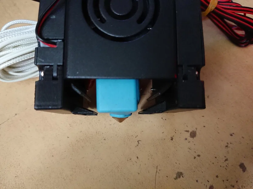 Ống dẫn gió Sapphire Pro/Plus Vulcano (Fan Duct) - Image 1