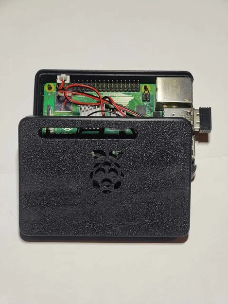 Vỏ Raspberry Pi 4b snap-together đơn giản - Image 1
