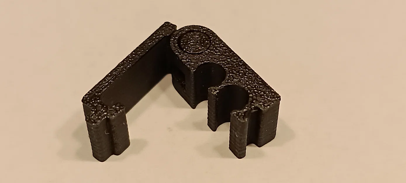 Clips enclos – Kẹp đóng/mở chuồng - Image 1